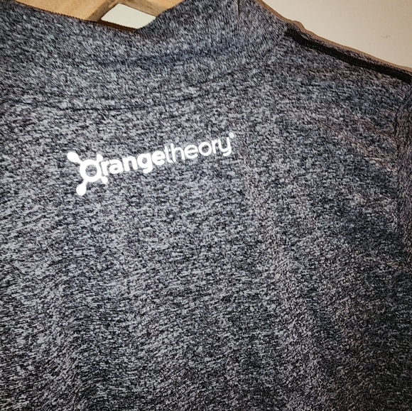 Orangetheory zipup - Picture 2 of 3
